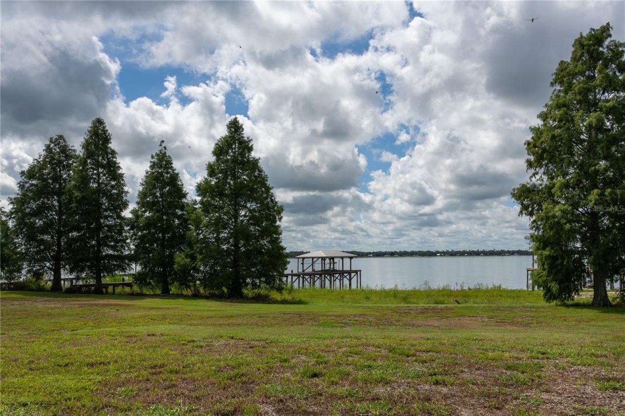 7884 N Lake Buffum Shores Road, Fort Meade, FL 33841 Photo