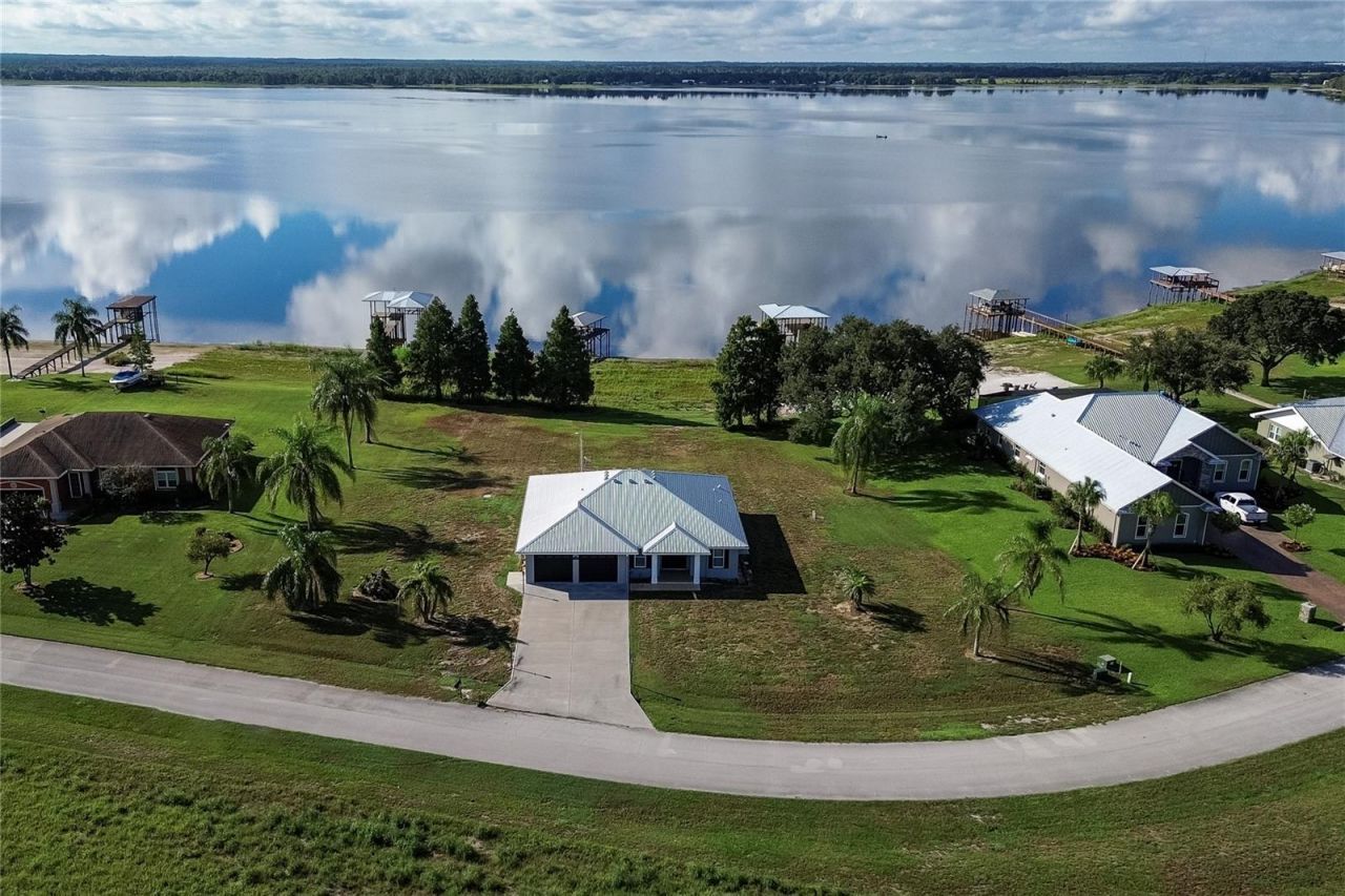 7884 N Lake Buffum Shores Road, Fort Meade, FL 33841 Photo
