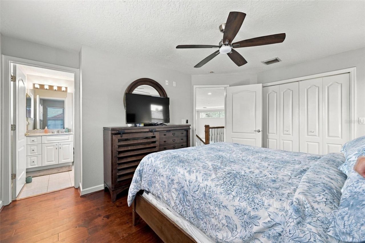 9871 Sago Point Drive, Seminole, FL 33777 Photo