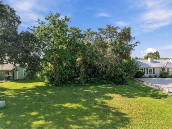 1236 WAYNE AVENUE , NEW SMYRNA BEACH, FL 32168