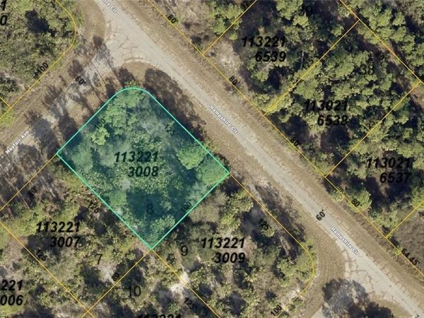 1132213008 Hampshire CIR, NORTH PORT, FL 34288