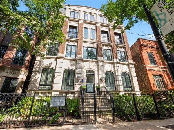 2243 N Halsted Street , Unit 3S, Chicago, IL 60614