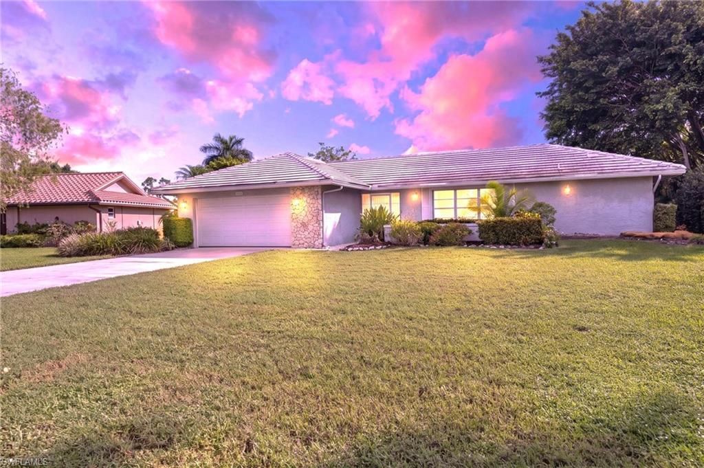 379 Torrey Pines Pt, Naples, FL 34113 Photo