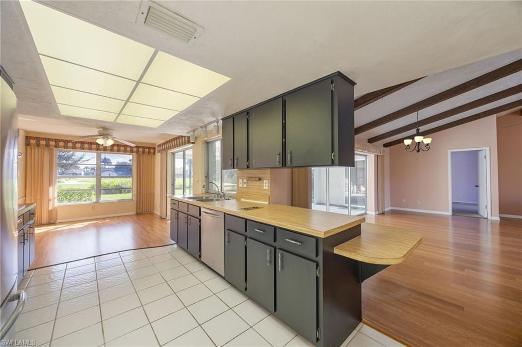 379 Torrey Pines Pt, Naples, FL 34113 Photo