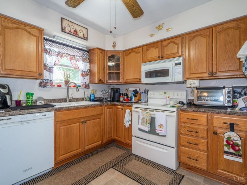 1414 Belvo Road, Miamisburg, OH 45342 Photo 11