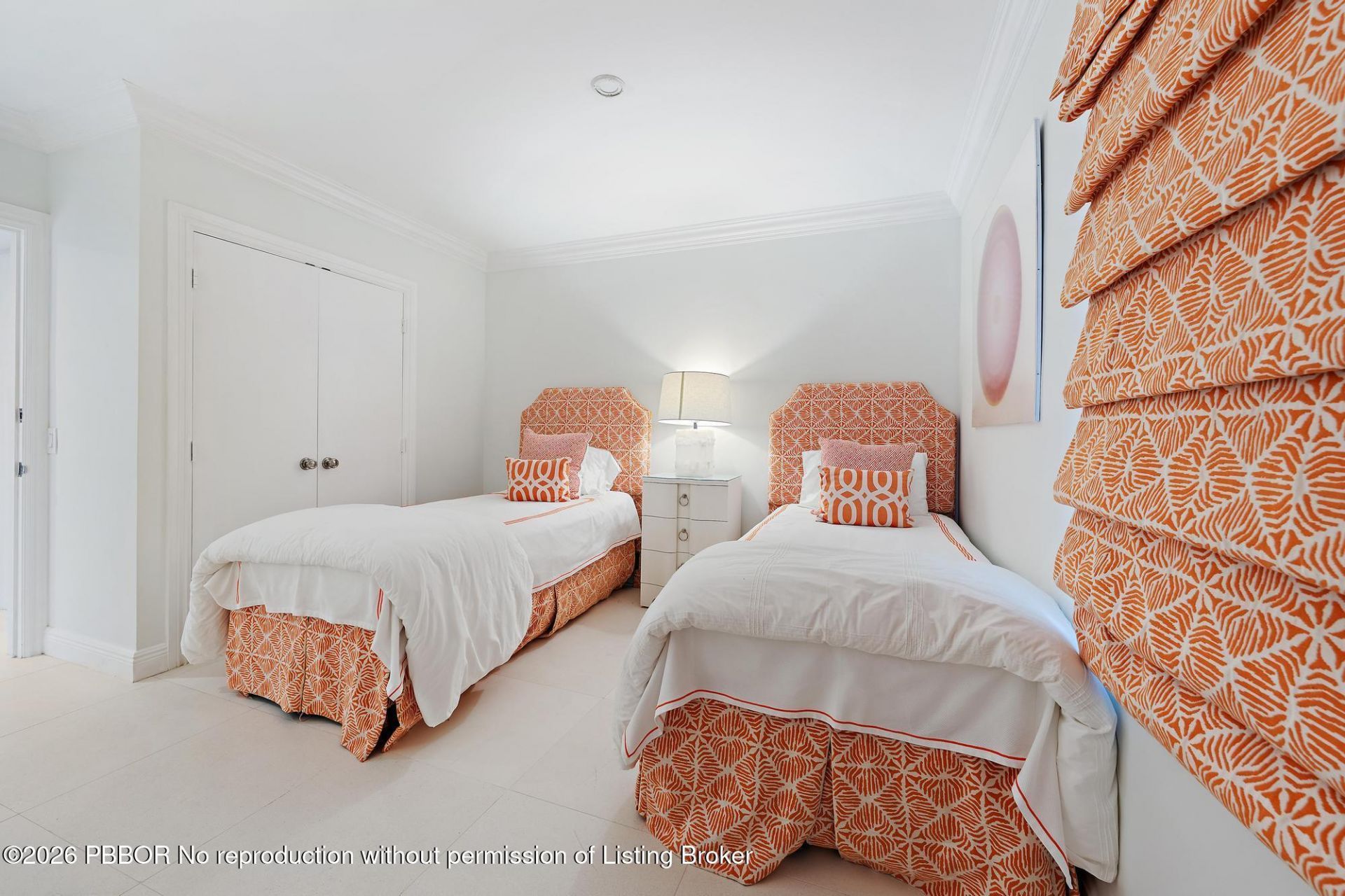 122 Peruvian Avenue, Unit 16, Palm Beach, FL 33480 Photo