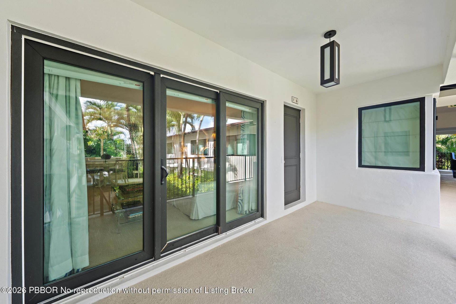 122 Peruvian Avenue, Unit 16, Palm Beach, FL 33480 Photo