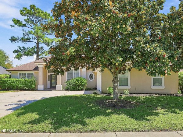 2995 SOUTHBANK Circle, Green Cove Springs, FL 32043