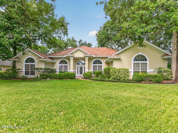836 QUEENS HARBOR Boulevard, Jacksonville, FL 32225
