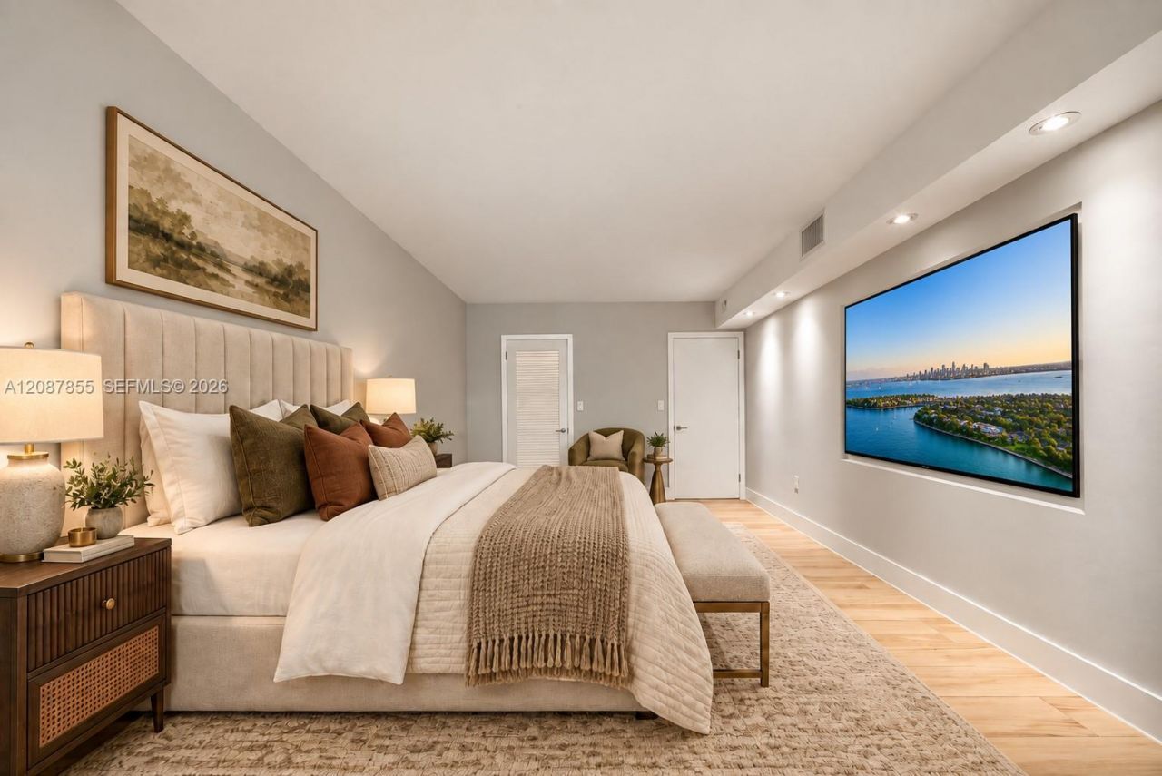 260 Sunrise Dr, Unit D, Key Biscayne, FL 33149 Photo