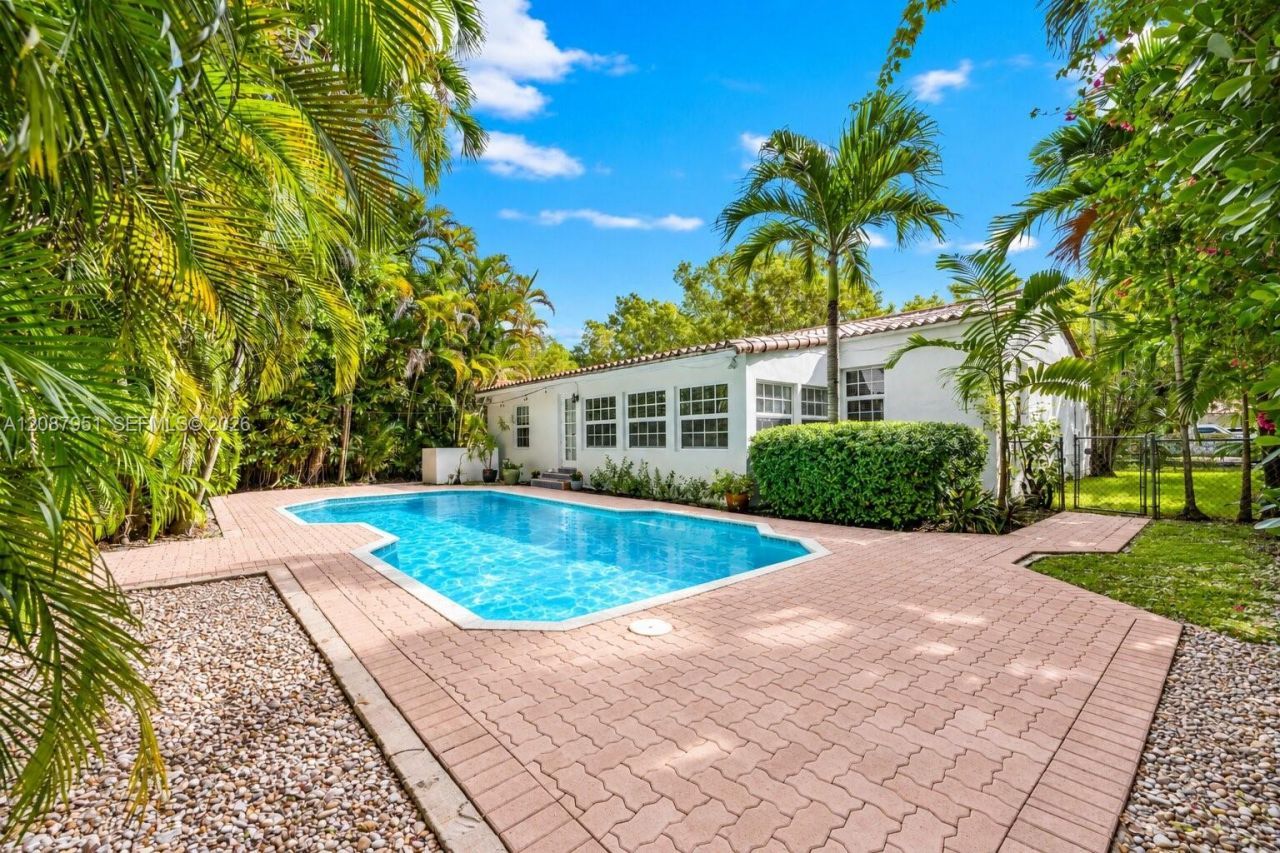 836 Alberca St, Coral Gables, FL 33134 Photo