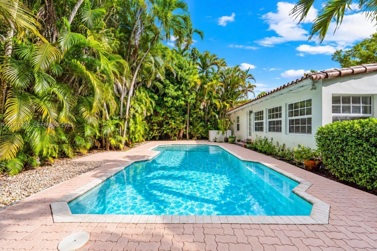 836 Alberca St, Coral Gables, FL 33134 Photo