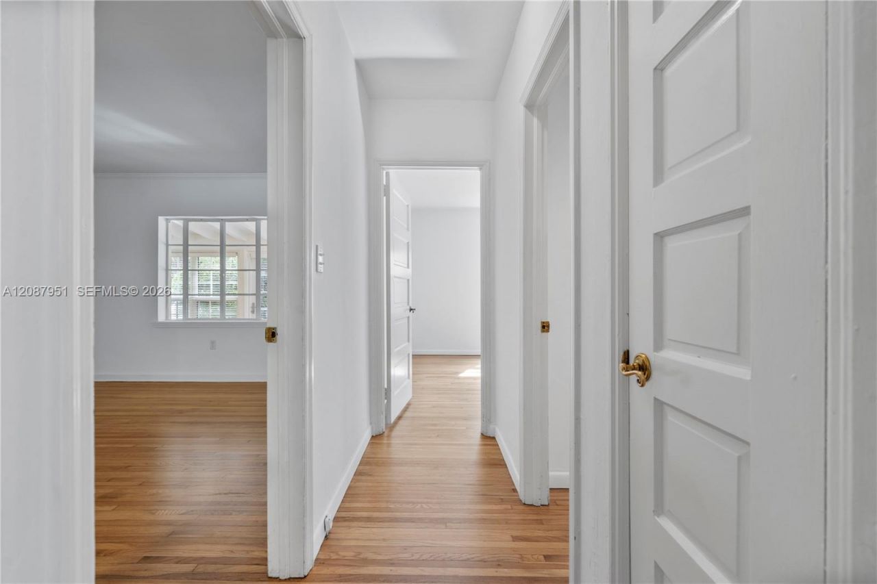 836 Alberca St, Coral Gables, FL 33134 Photo