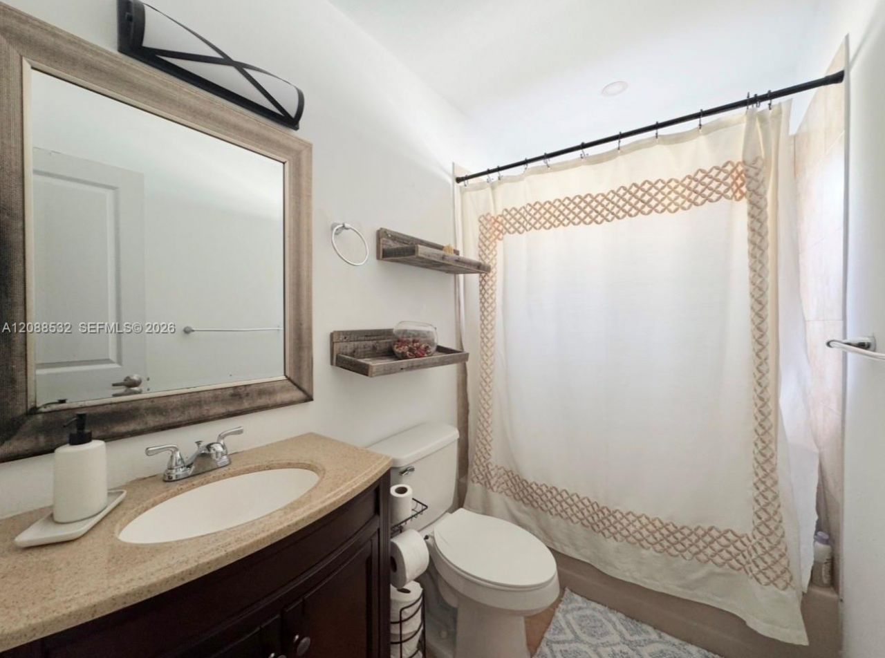 1630 NE 151st St, Unit 1630, Miami, FL 33162 Photo