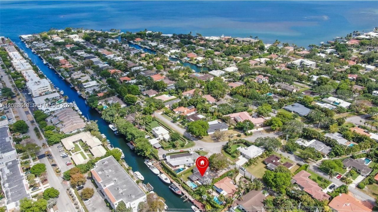 1185 NE 104th St, Miami Shores, FL 33138 Photo