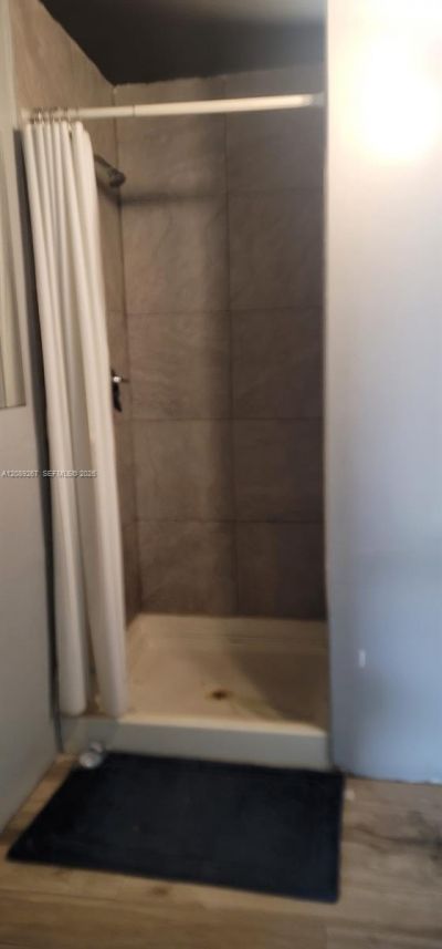 6950 Stirling Rd, Davie, FL 33024 Photo