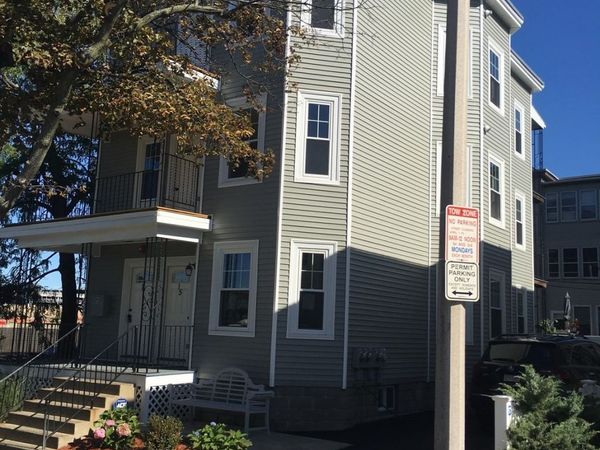 15 Vermont Avenue, Unit 15, Somerville, MA 02145