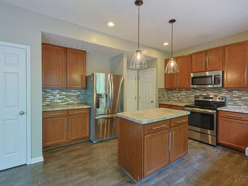 4166 Roland Creek Drive, Union Township, OH 45245 Photo 18
