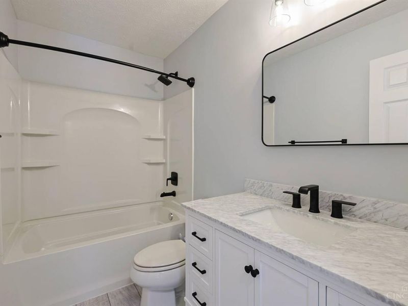 4166 Roland Creek Drive, Union Township, OH 45245 Photo 49