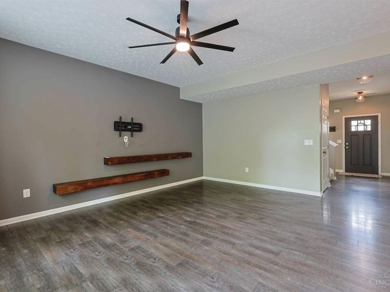 4166 Roland Creek Drive, Union Township, OH 45245 Photo 9
