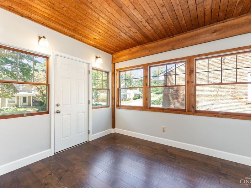 1944 Rockland Avenue, Cincinnati, OH 45230 Photo 3