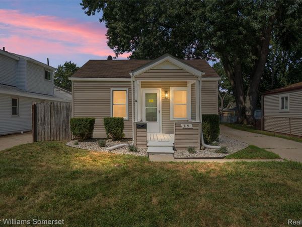 3191 Harris Street, Fenton, Mi 48220