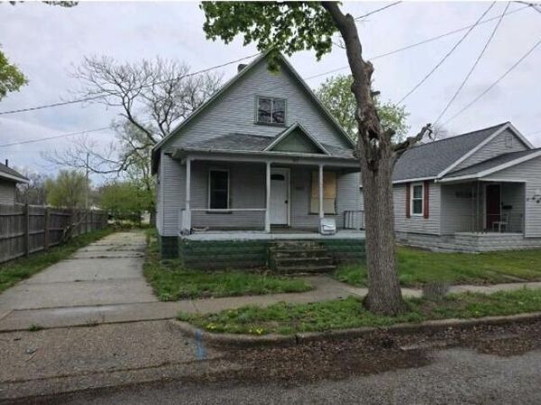 897 Turner Avenue, Muskegon, MI 49442