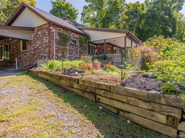 1440 Route 9G, Hyde Park, NY 12538