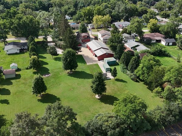 306 E north Street , Lockport, IL 60441