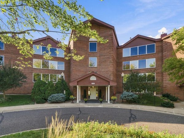 1021 Sibley Memorial Highway, Unit 404, Lilydale, MN 55118