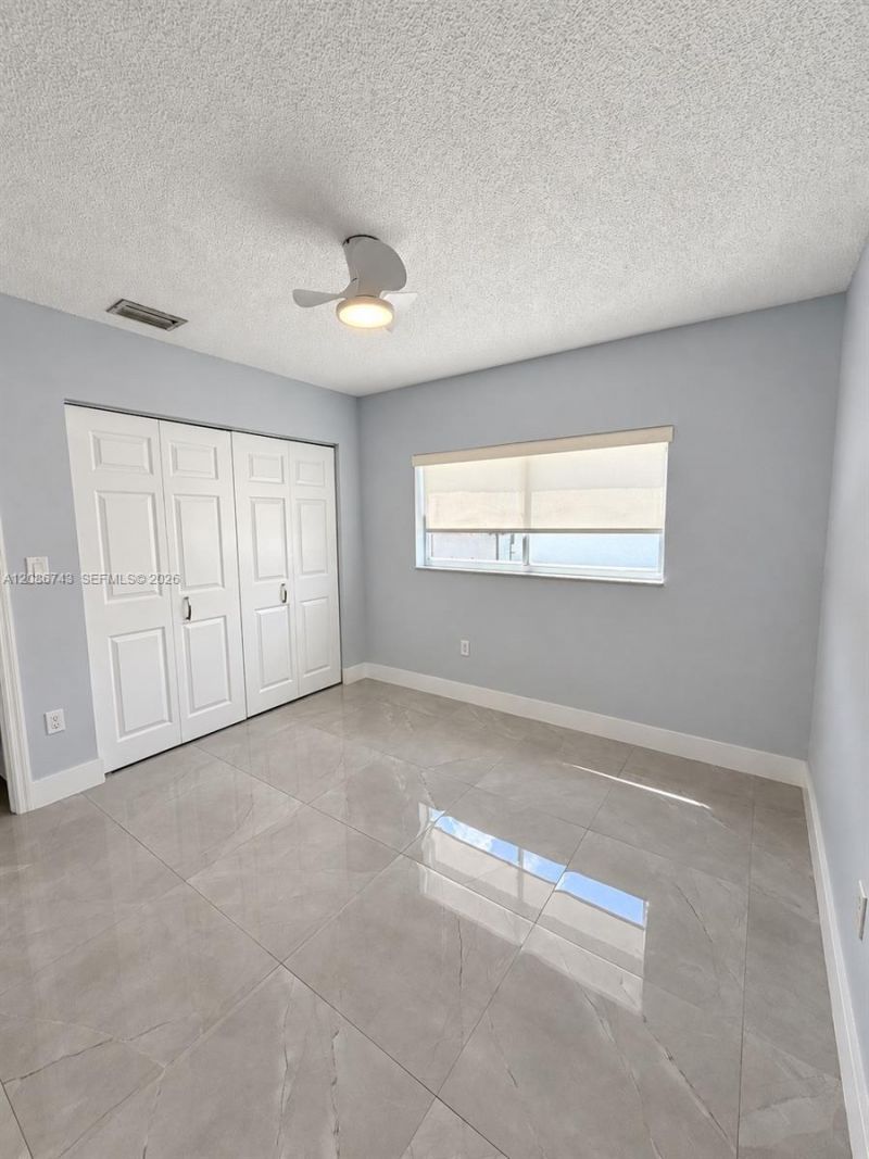 7727 W 29th Ln, Unit 202-39, Hialeah, FL 33018 Photo