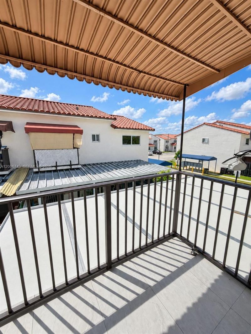 7727 W 29th Ln, Unit 202-39, Hialeah, FL 33018 Photo