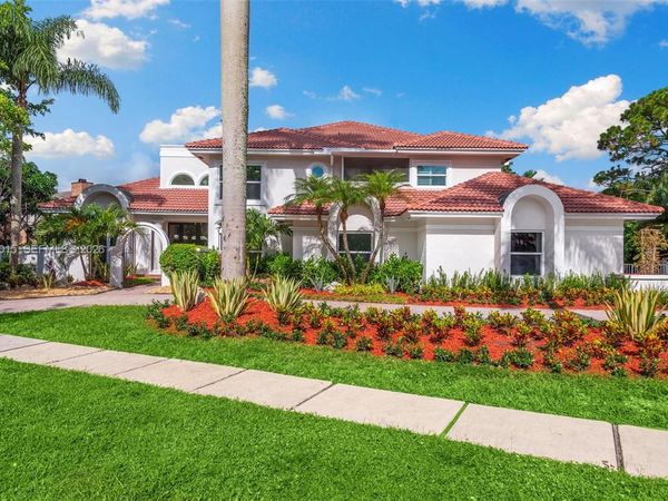 4499 Woodfield Blvd, Boca Raton, FL 33434