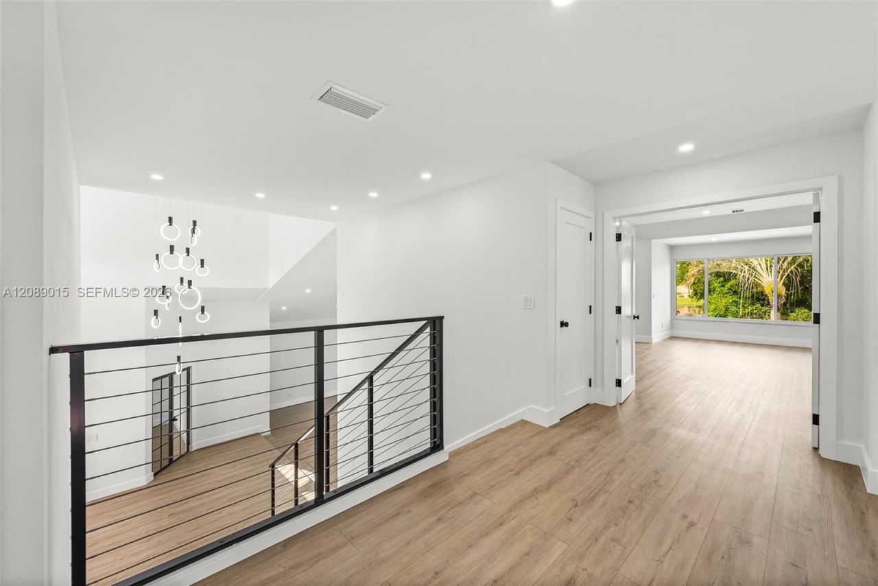 4499 Woodfield Blvd, Boca Raton, FL 33434 Photo