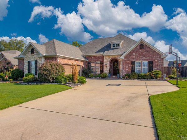 4820 Westin Park Drive, Conway, AR 72034