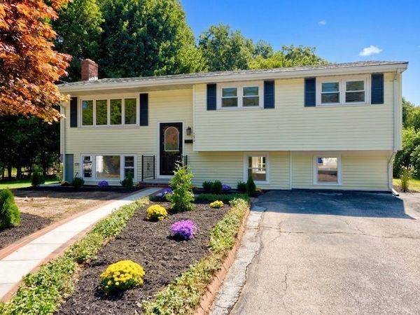 103 Columbus Ave, Stoughton, MA 02072