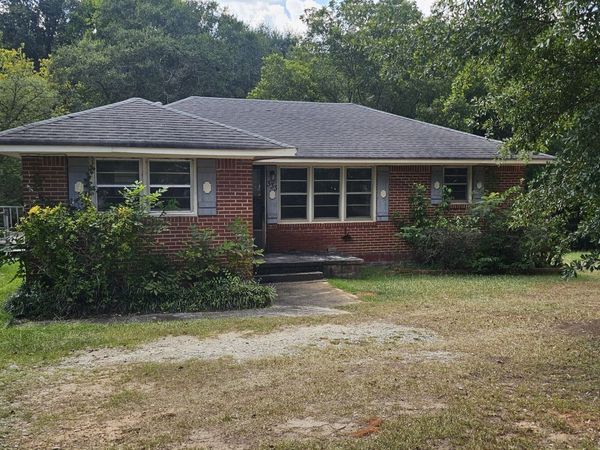 333 Henderson Street, Jackson, GA 30233