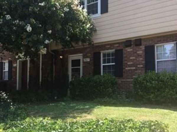 2937 Heathstead Place, Charlotte, NC 28210