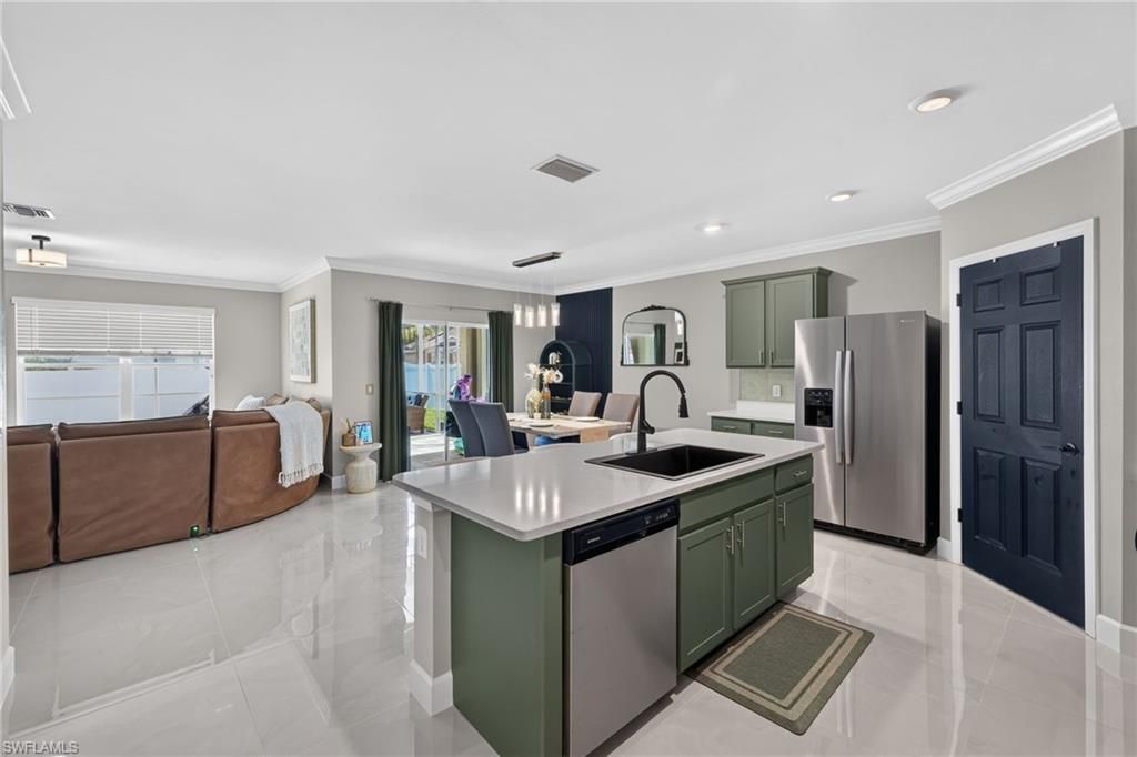 3172 Estancia Ln, Cape Coral, FL 33909 Photo