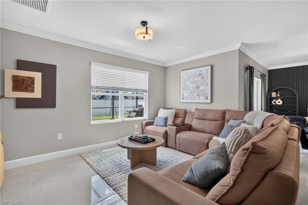 3172 Estancia Ln, Cape Coral, FL 33909 Photo