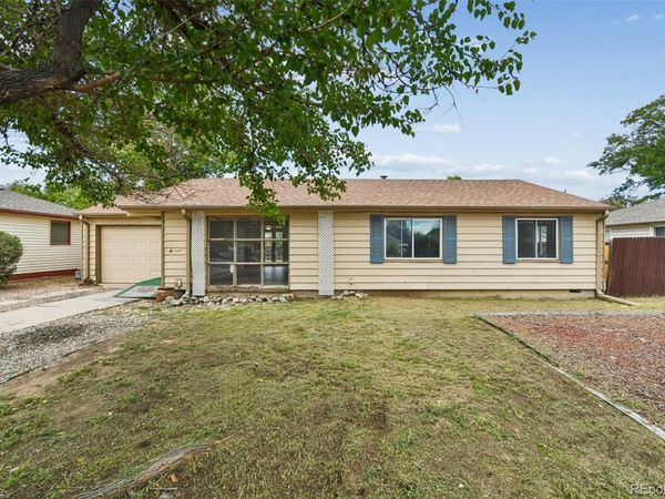 729 Havana Street, Aurora, CO 80010