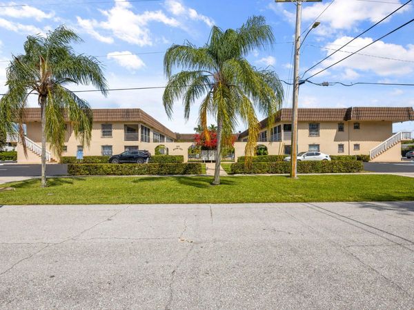 342 SOUTHWIND Drive, Unit 102, North Palm Beach, FL 33408