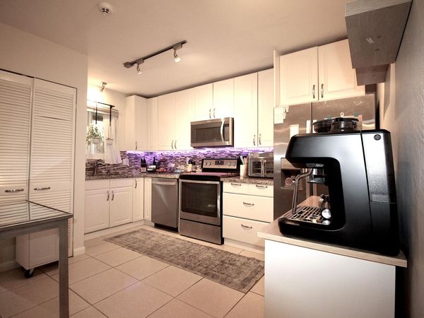 724 NE 23RD Drive, Wilton Manors, FL 33305
