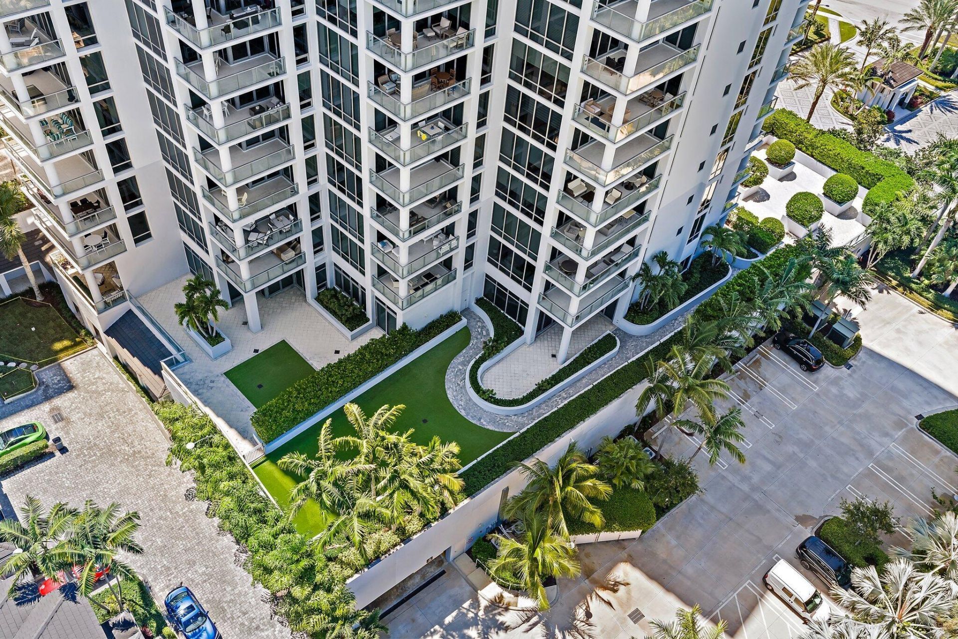 1 Water Club Way, Unit 301, North Palm Beach, FL 33408 Photo