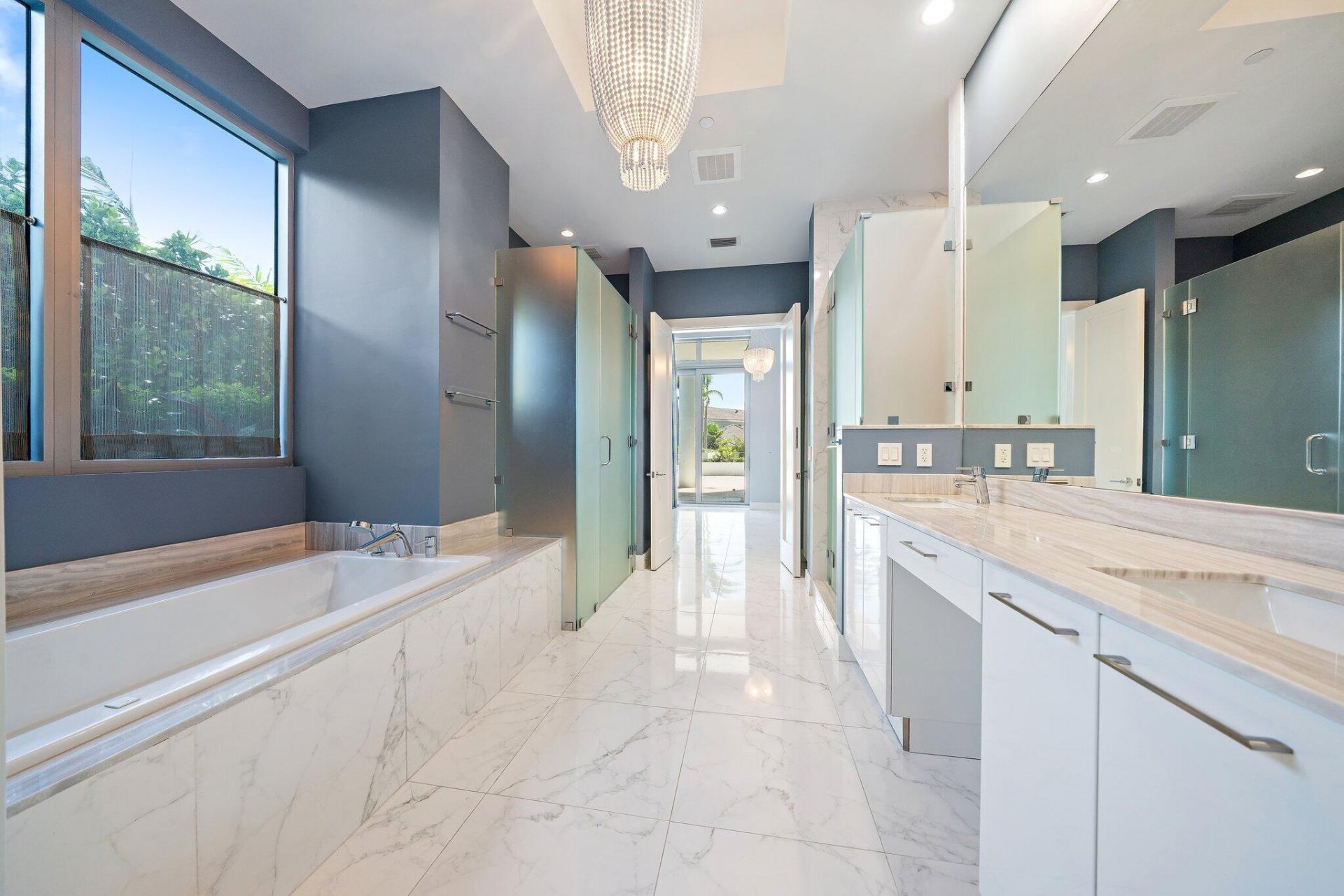 1 Water Club Way, Unit 301, North Palm Beach, FL 33408 Photo