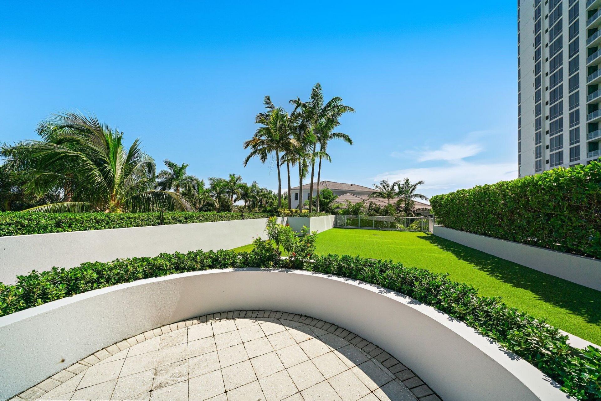 1 Water Club Way, Unit 301, North Palm Beach, FL 33408 Photo
