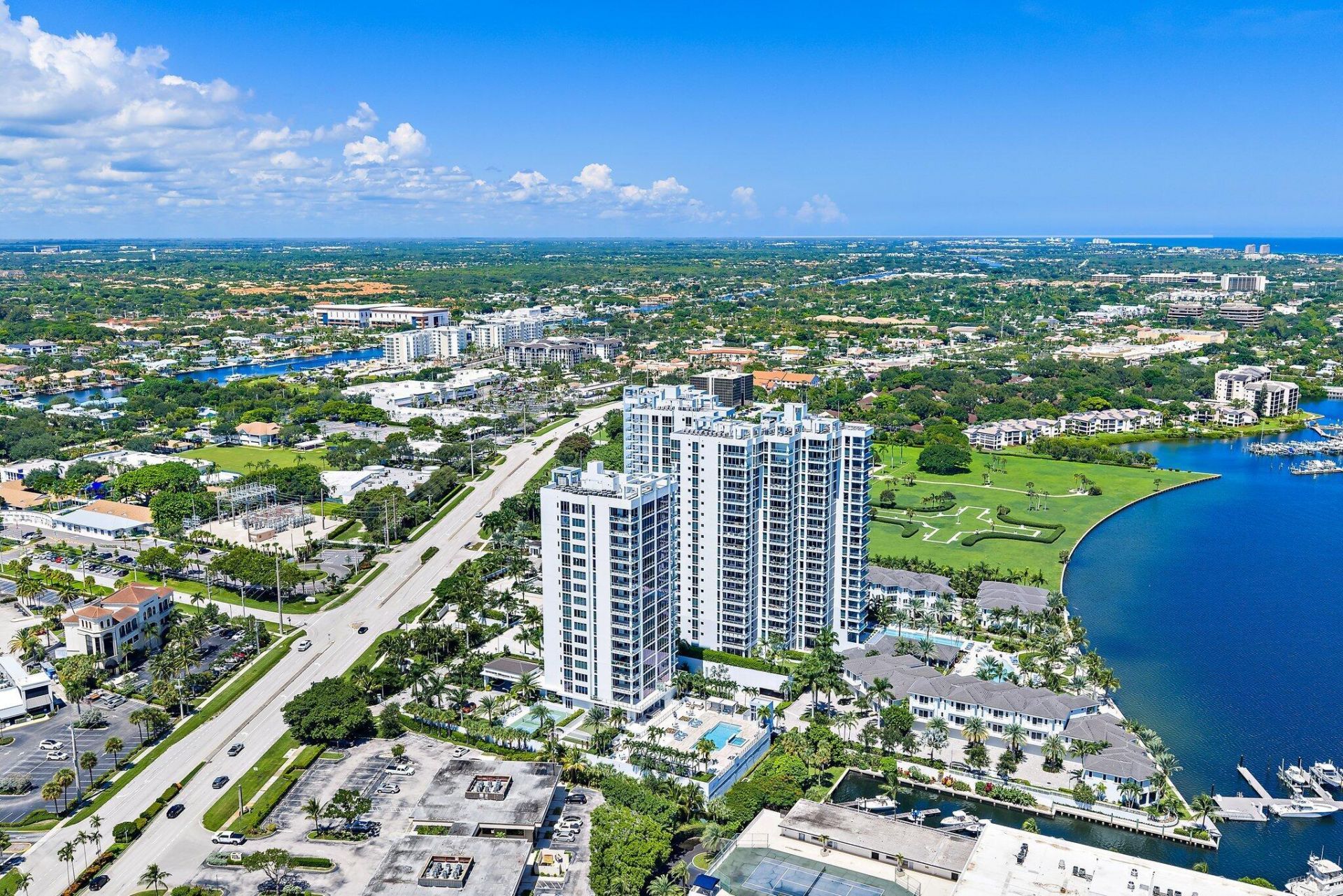 1 Water Club Way, Unit 301, North Palm Beach, FL 33408 Photo