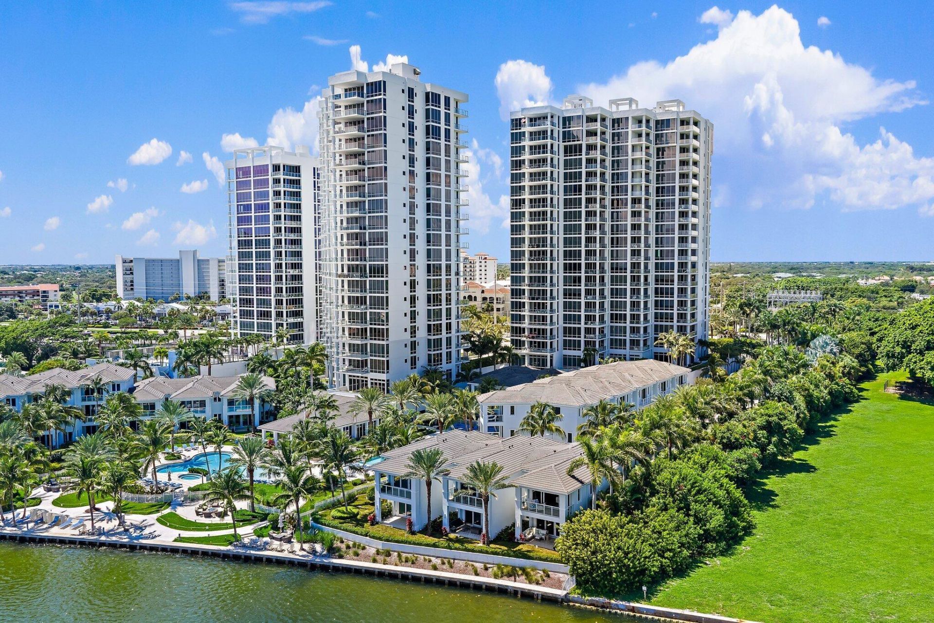 1 Water Club Way, Unit 301, North Palm Beach, FL 33408 Photo
