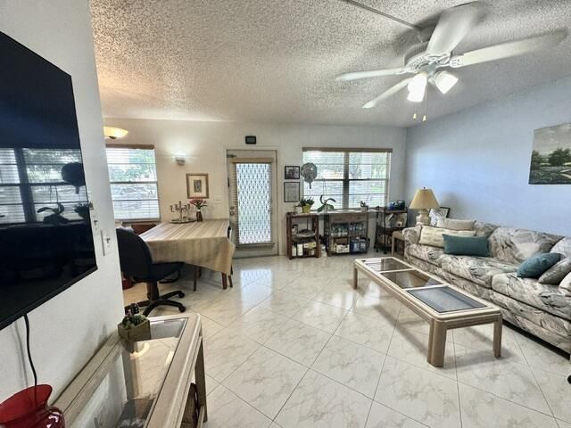 1041 Guilford C, Boca Raton, FL 33434 Photo