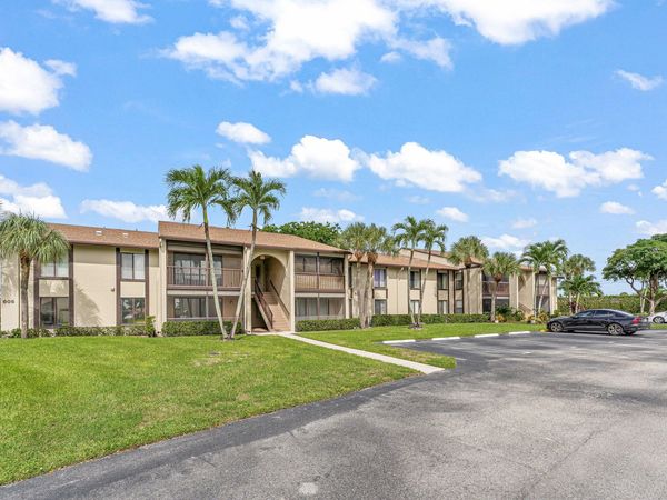 805 Sky Pine Way, Unit F2, Greenacres, FL 33415
